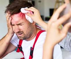 علايم ضربه به سر